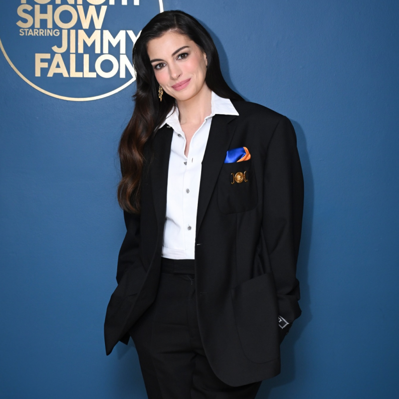 The Tonight Show Starring S13 Anne Hathaway Blazer front view